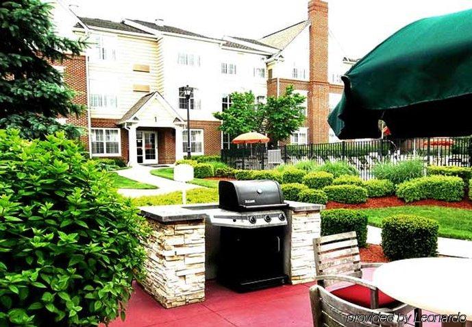 Residence Inn Saddle River Удобства фото